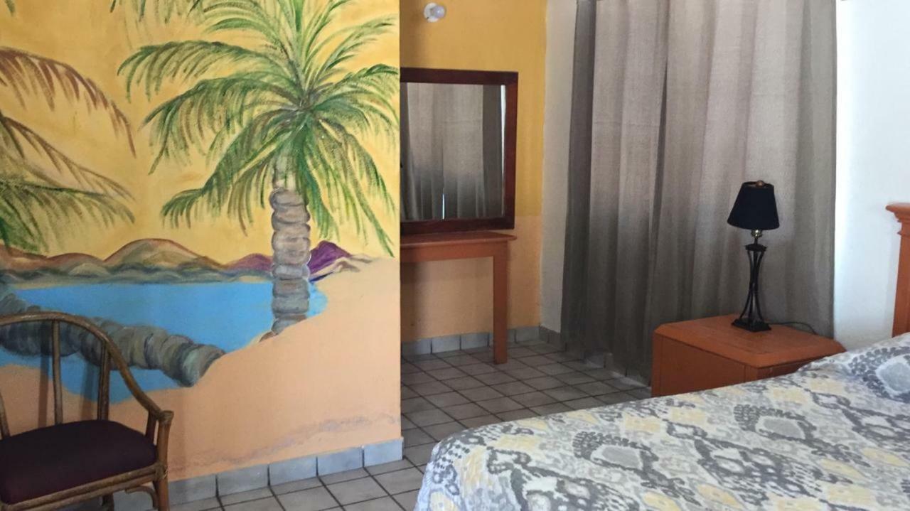 موليغيه Hotel Cuesta Real المظهر الخارجي الصورة